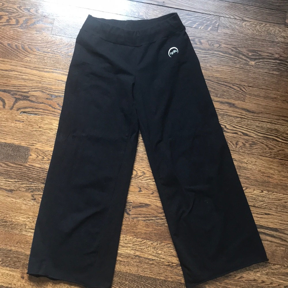 Hyde Yoga pants - wide leg Capri